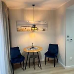 Na Fali בית הארחה 3*